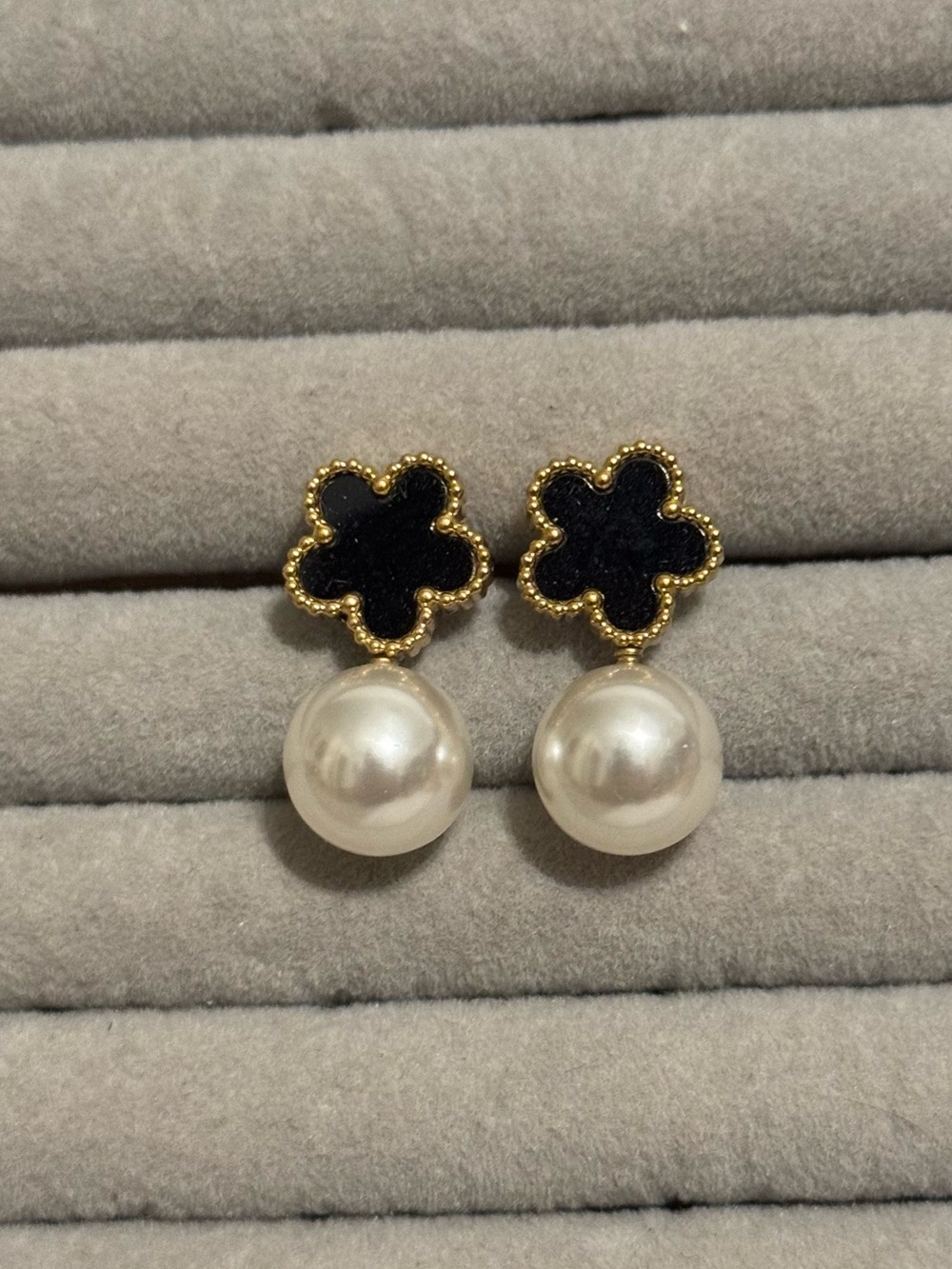 Gold-Trim Black Clover Pearl Drop Earrings